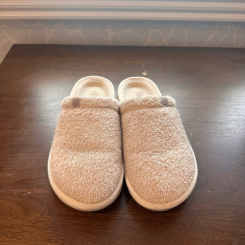 Brunch slippers